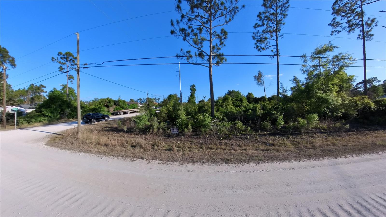 Selling at discounted price with Quitclaim deed or full price with Quiet Title still in process.
Prime Corner Lot in DeLand – Build Your Dream Home! Subdivide and Build two houses!
Discover the perfect canvas for your future home on this spacious 11,000 sq ft residential corner lot located in the charming and fast-growing city of DeLand, Florida. With ample space and ideal dimensions, this lot is ready for your custom build — imagine a beautiful 2,000–3,000 sq ft home with 4 to 5 bedrooms, 3 full baths, and even a 3-car garage!
Property Highlights:
Generous 11,000 sq ft corner lot offering design flexibility and curb appeal from two sides
Perfect for building a luxury family home with room for a pool, garden, or extended patio
Plenty of space for a 3-car garage and extra driveway
Ideal layout for 4-5 bedrooms and 3 bathrooms – great for large families or multigenerational living
Quiet, established neighborhood with beautiful surrounding homes
Utilities nearby and ready for connection
Easy access to major roads, shopping, schools, medical centers, and just minutes from downtown DeLand
A short drive to beaches, Orlando, and major Central Florida attractions
This lot offers the freedom to design the home you’ve always envisioned — whether you're a builder, investor, or future homeowner, this is a rare opportunity to secure a prime piece of land in one of Central Florida’s most desirable areas.
Don’t miss out — this one won’t last long!
