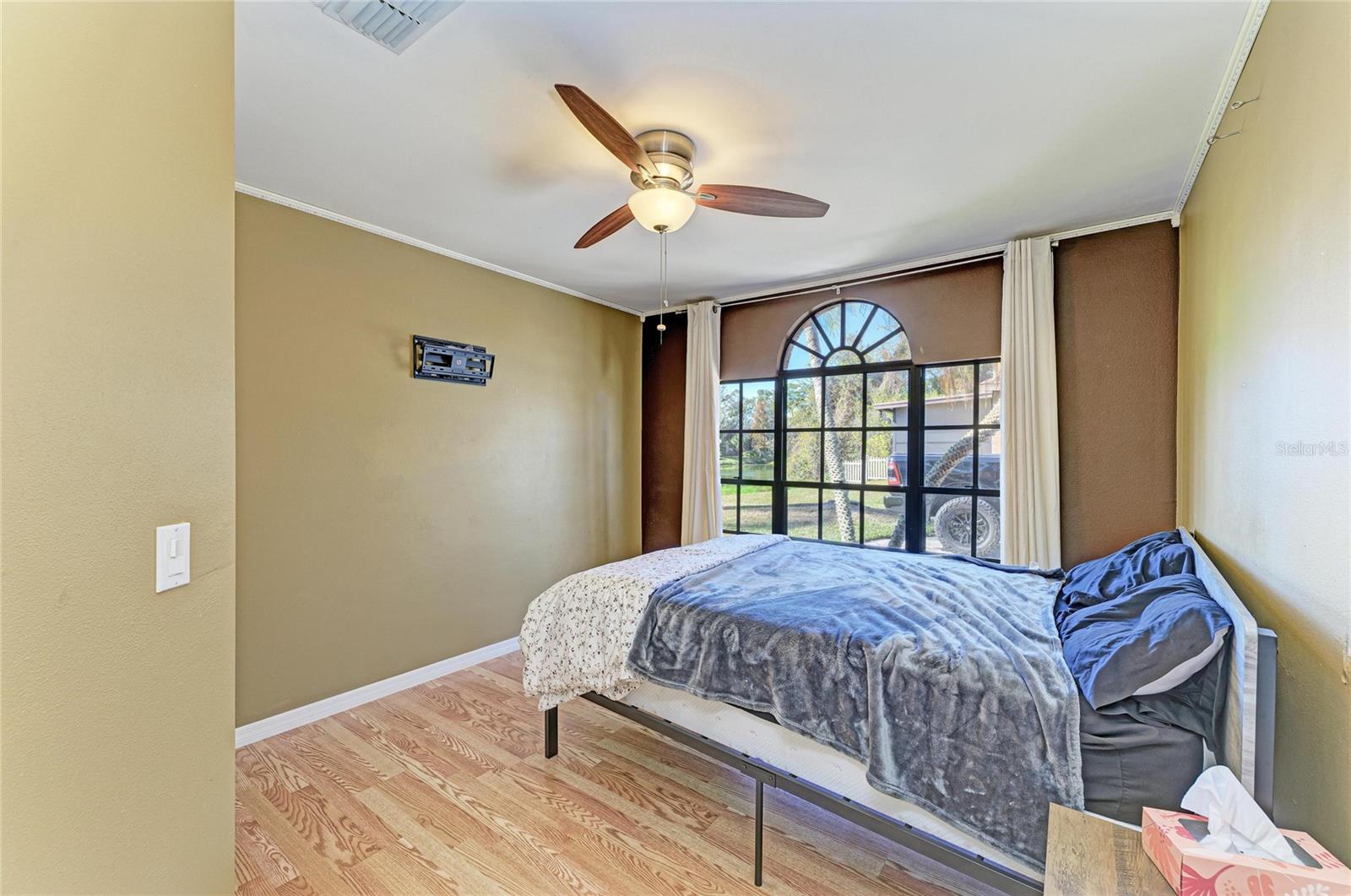 COUNTRY OAKS PH III - Residential Lease