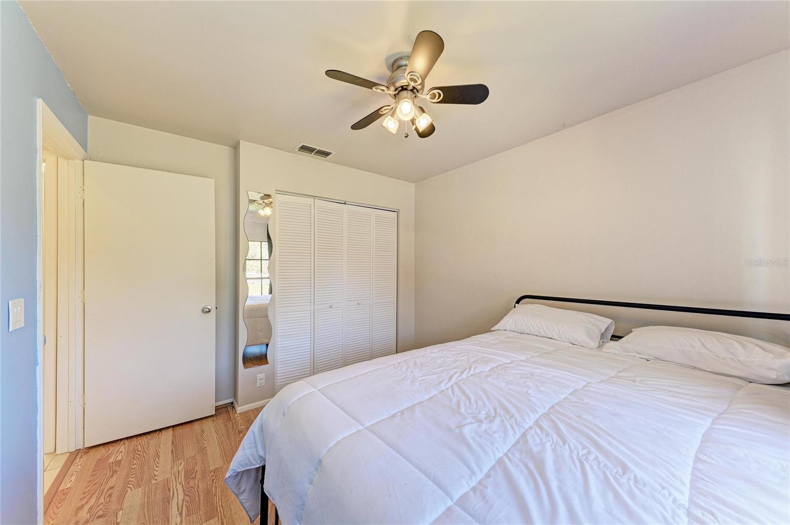 COUNTRY OAKS PH III - Residential Lease