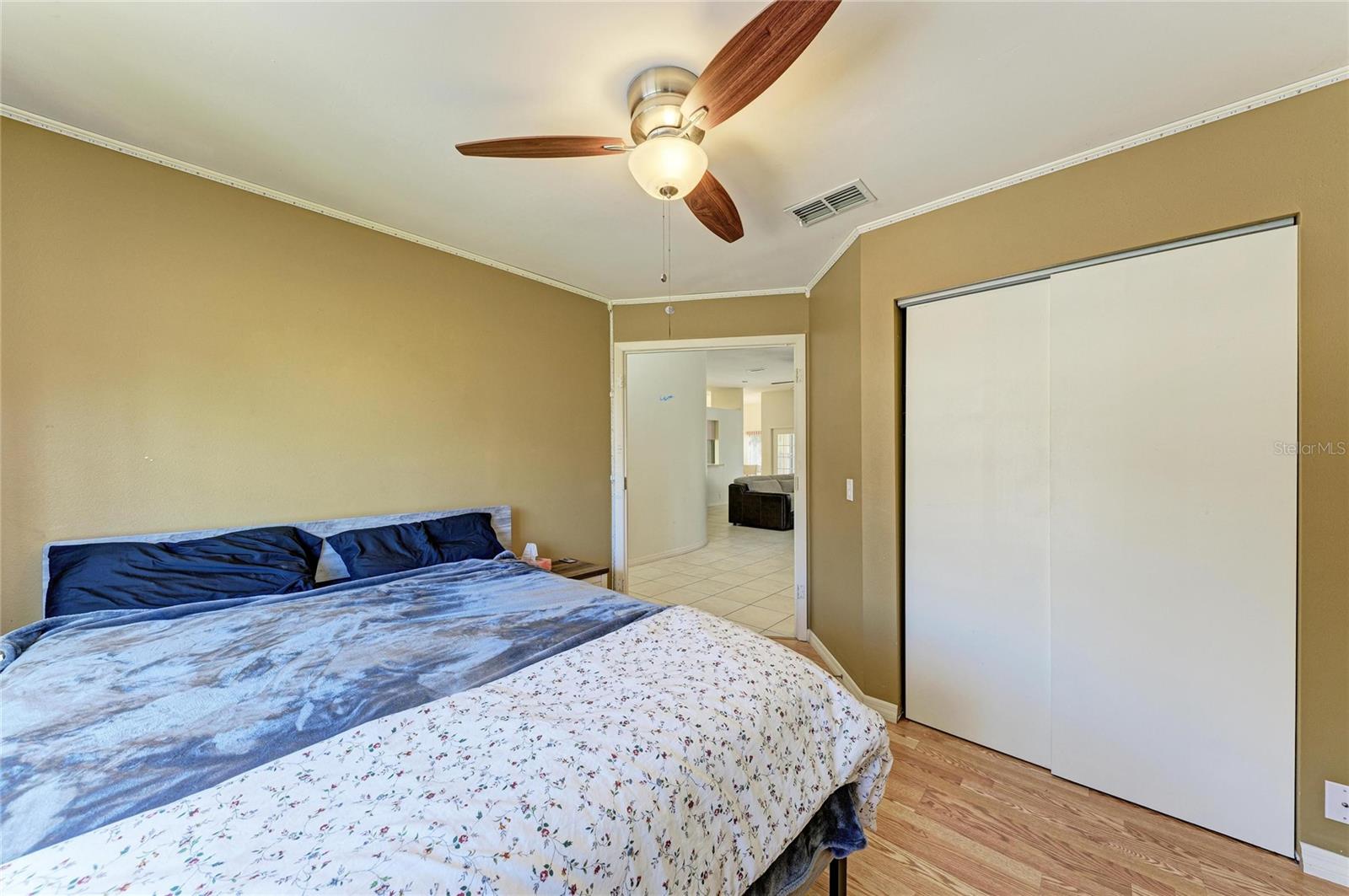 COUNTRY OAKS PH III - Residential Lease