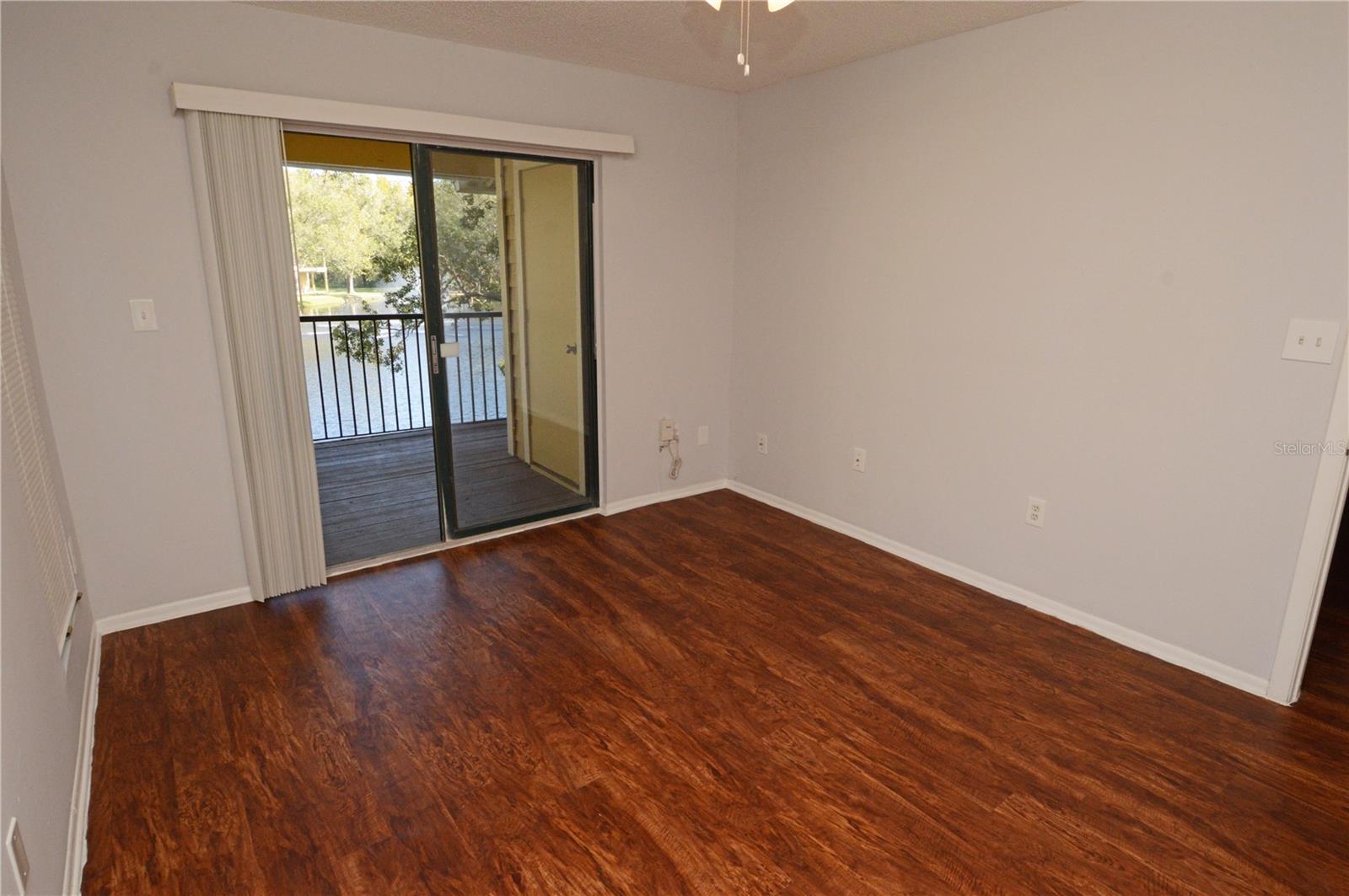 THE GRAND RESERVE CONDO - Residential Lease