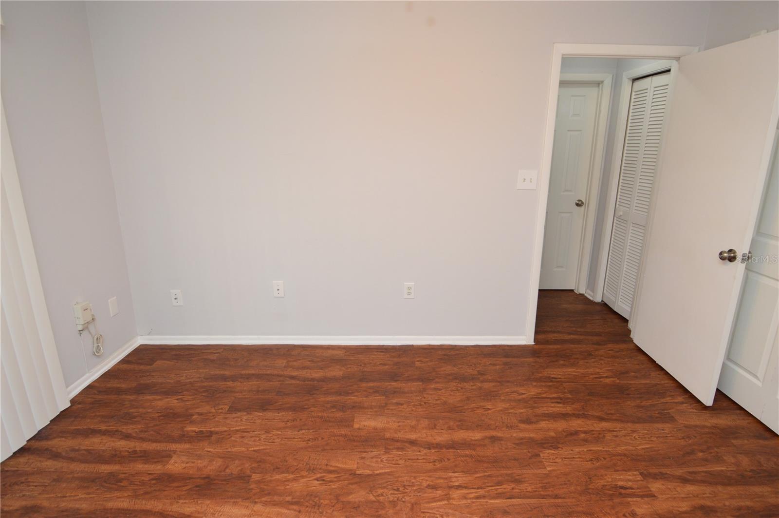 THE GRAND RESERVE CONDO - Residential Lease
