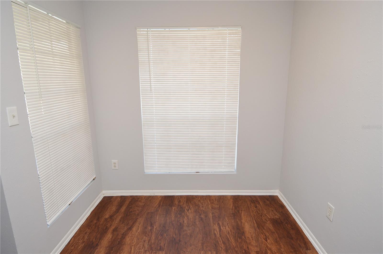 THE GRAND RESERVE CONDO - Residential Lease