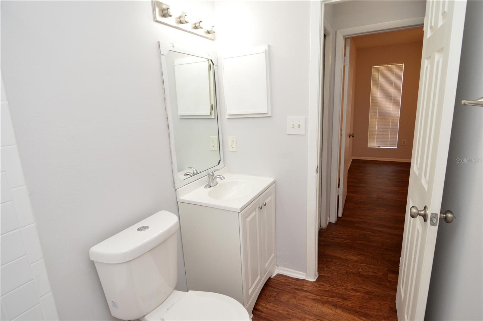 THE GRAND RESERVE CONDO - Residential Lease