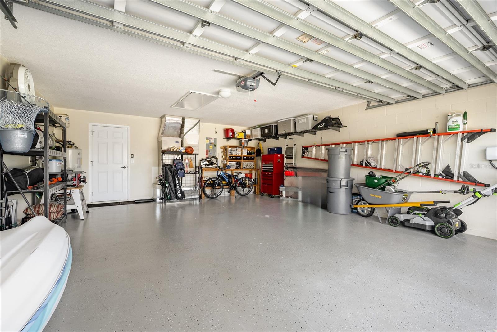 CRANE CREEK UNIT 01 - Residential