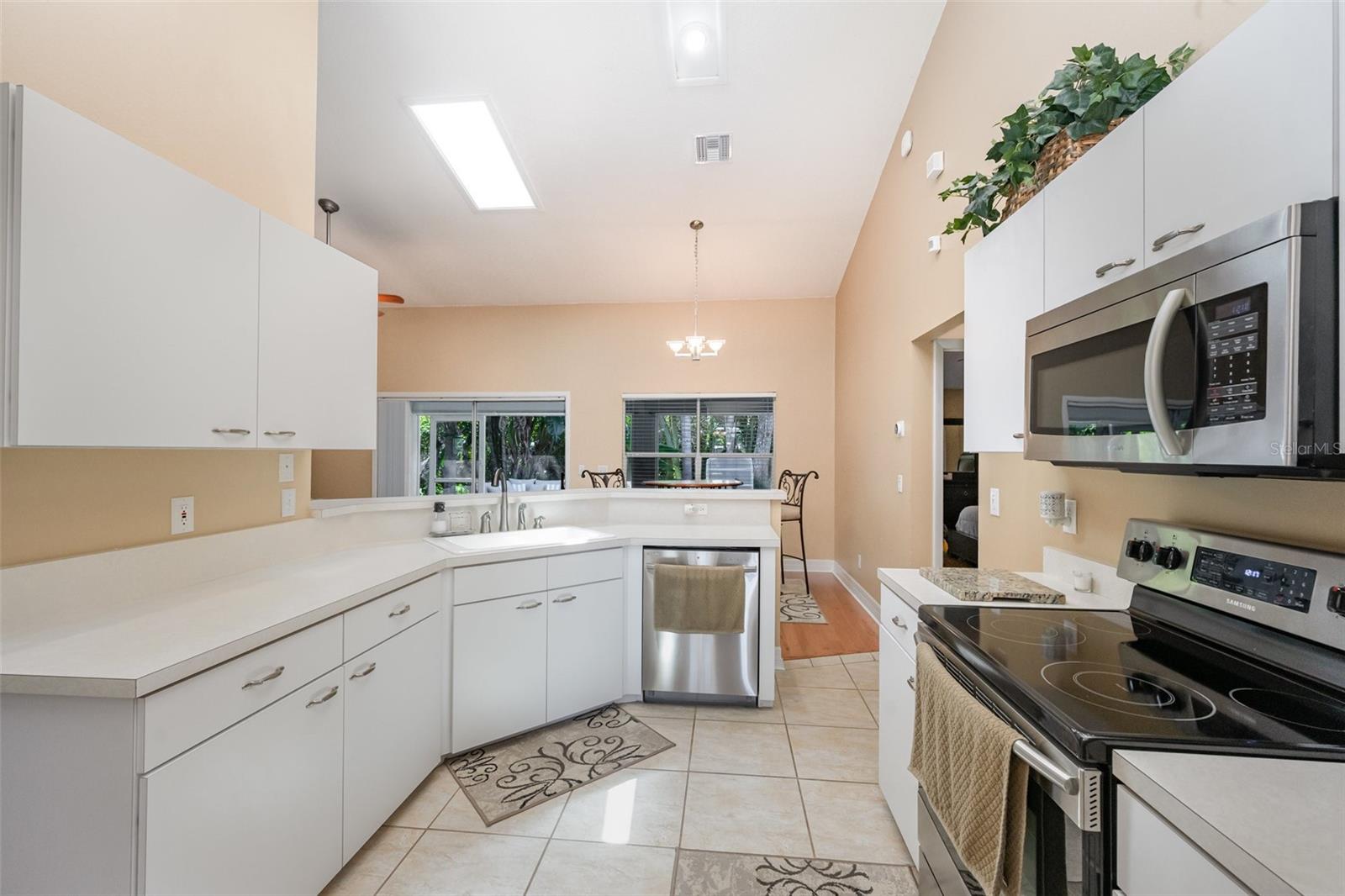 CRANE CREEK UNIT 01 - Residential