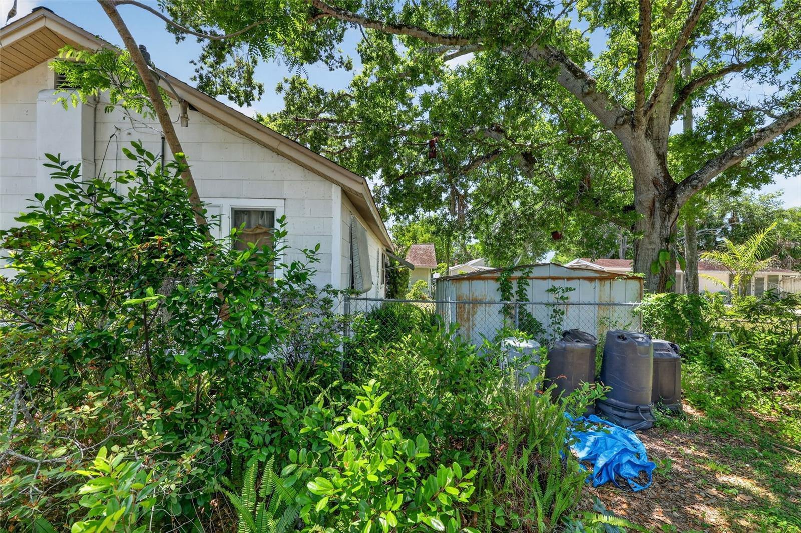 SARASOTA & RICHLAND AVE - Residential