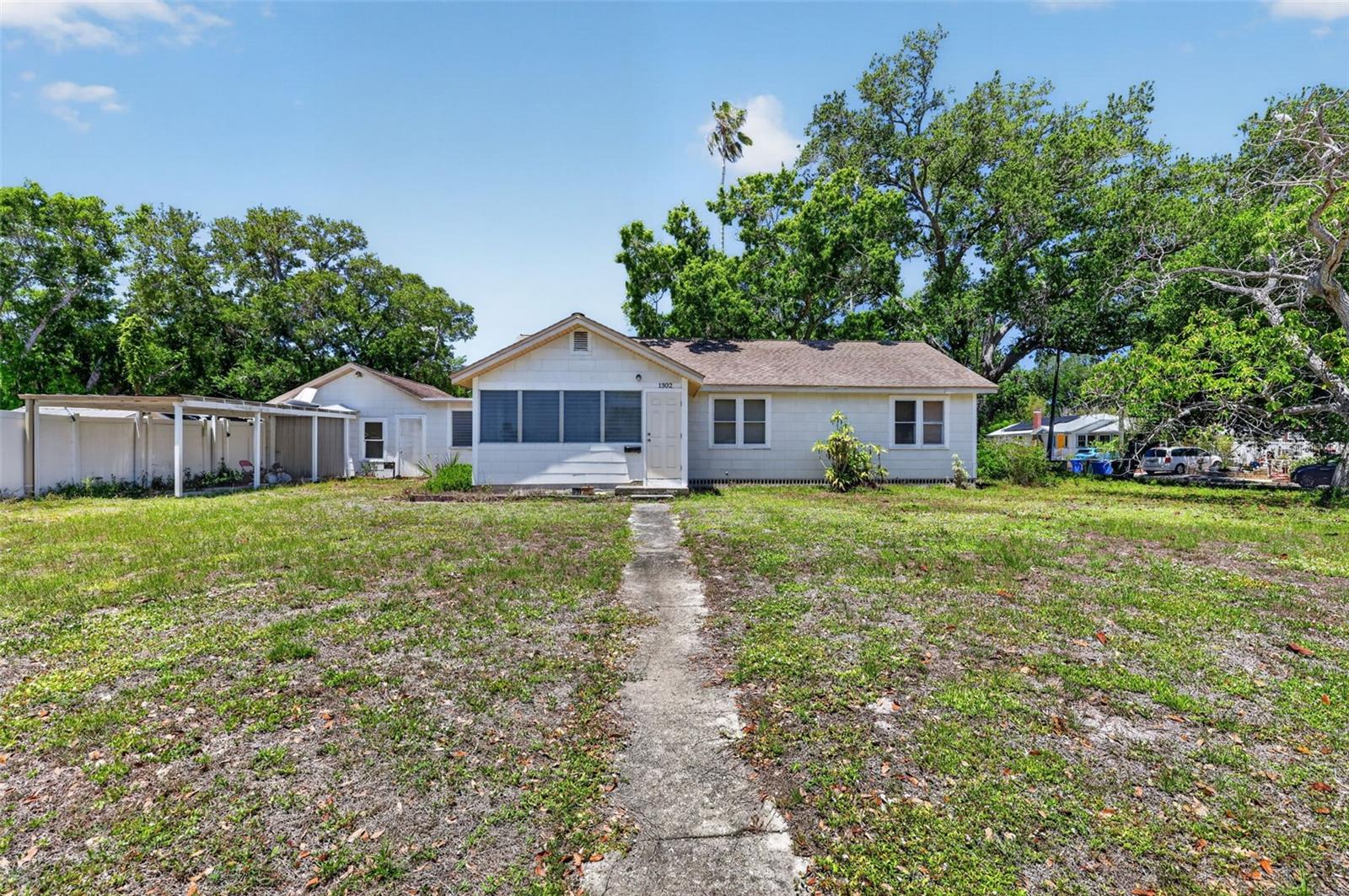 SARASOTA & RICHLAND AVE - Residential