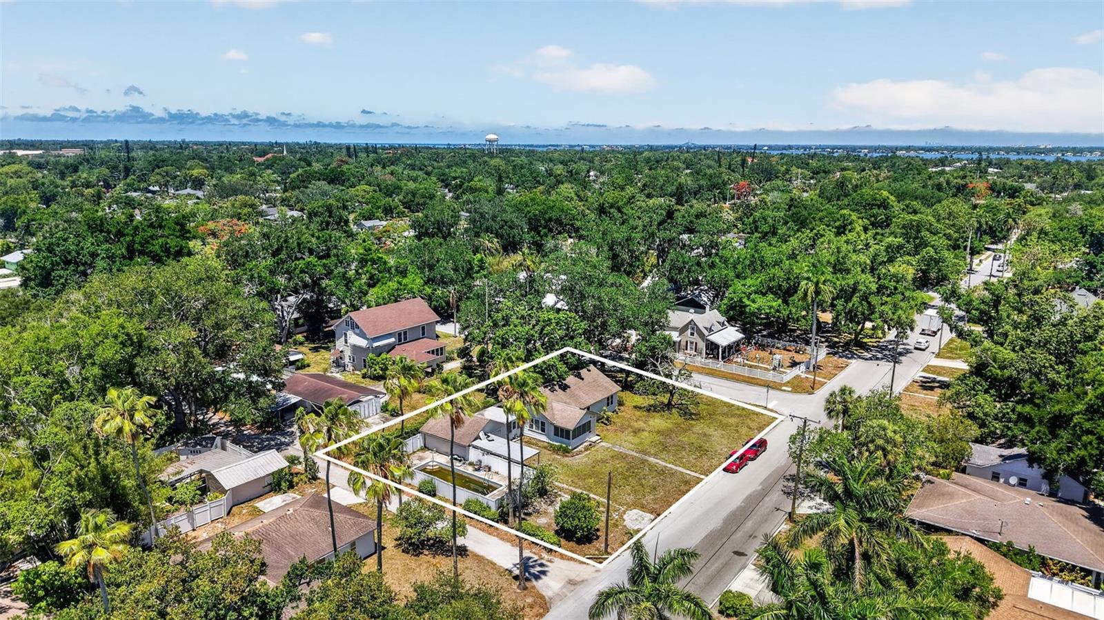 SARASOTA & RICHLAND AVE - Residential