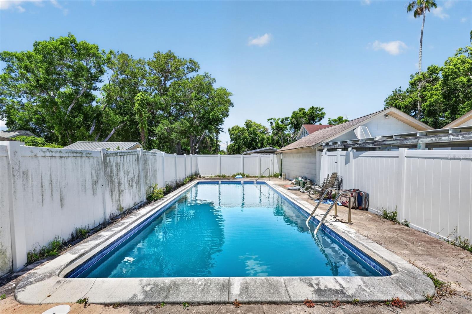 SARASOTA & RICHLAND AVE - Residential