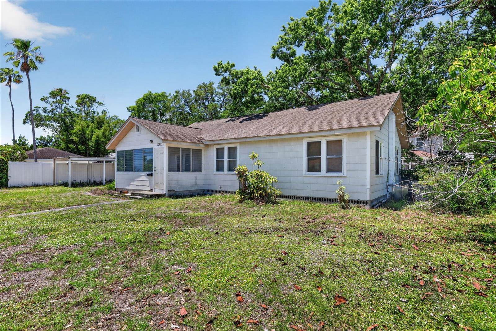 SARASOTA & RICHLAND AVE - Residential