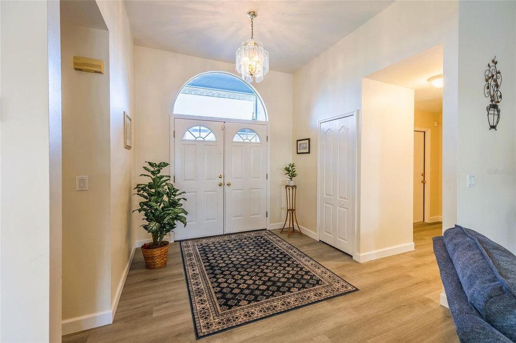 Photo of 3316 SE 19th Place, Cape Coral, FL 33904 (MLS # C7519397)