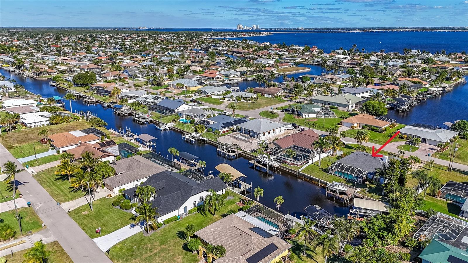CAPE CORAL - Residential