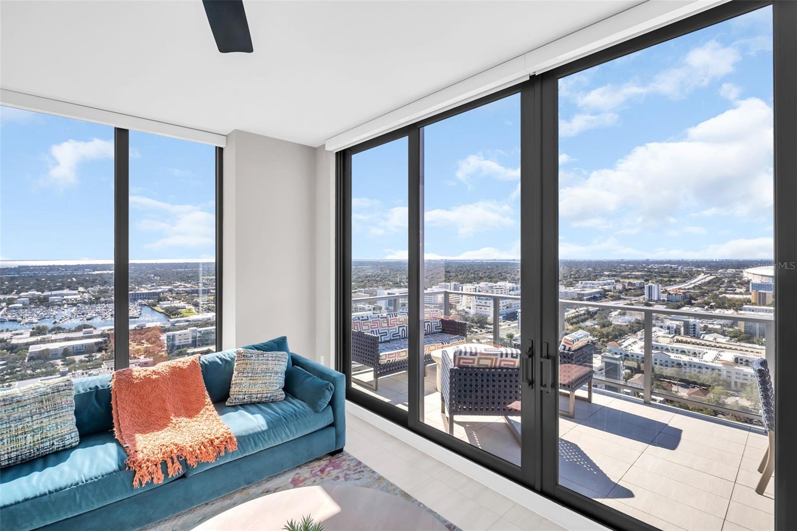 SALTAIRE ST PETERSBURG - Residential