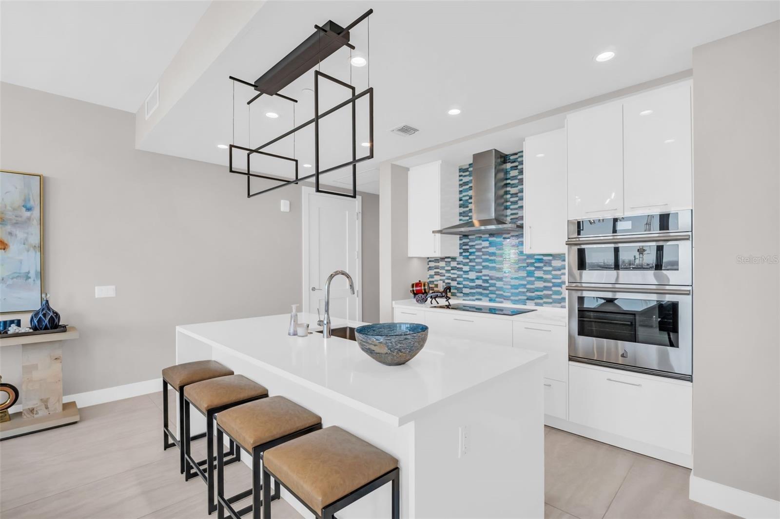 SALTAIRE ST PETERSBURG - Residential