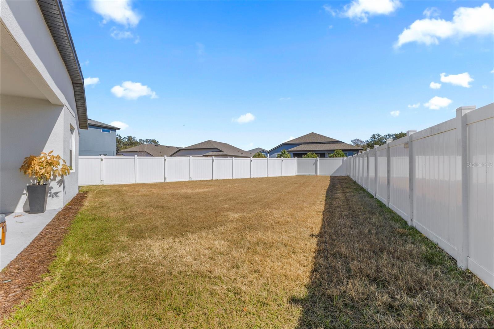 EMERALD ACRES - Residential