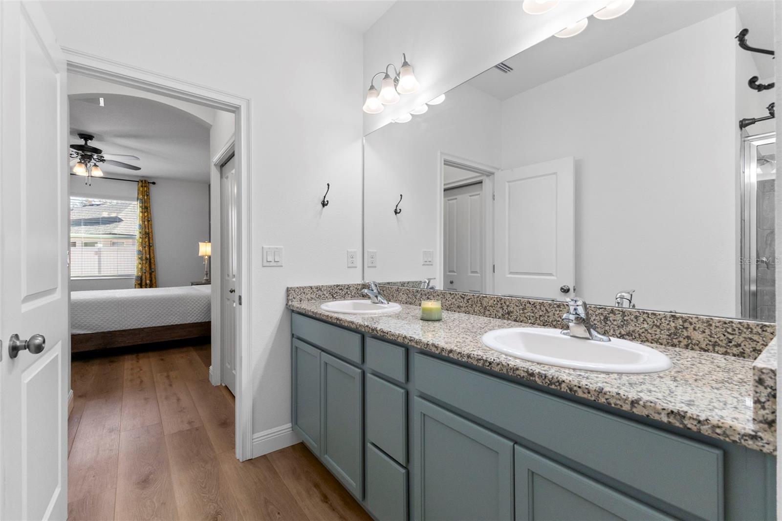 EMERALD ACRES - Residential