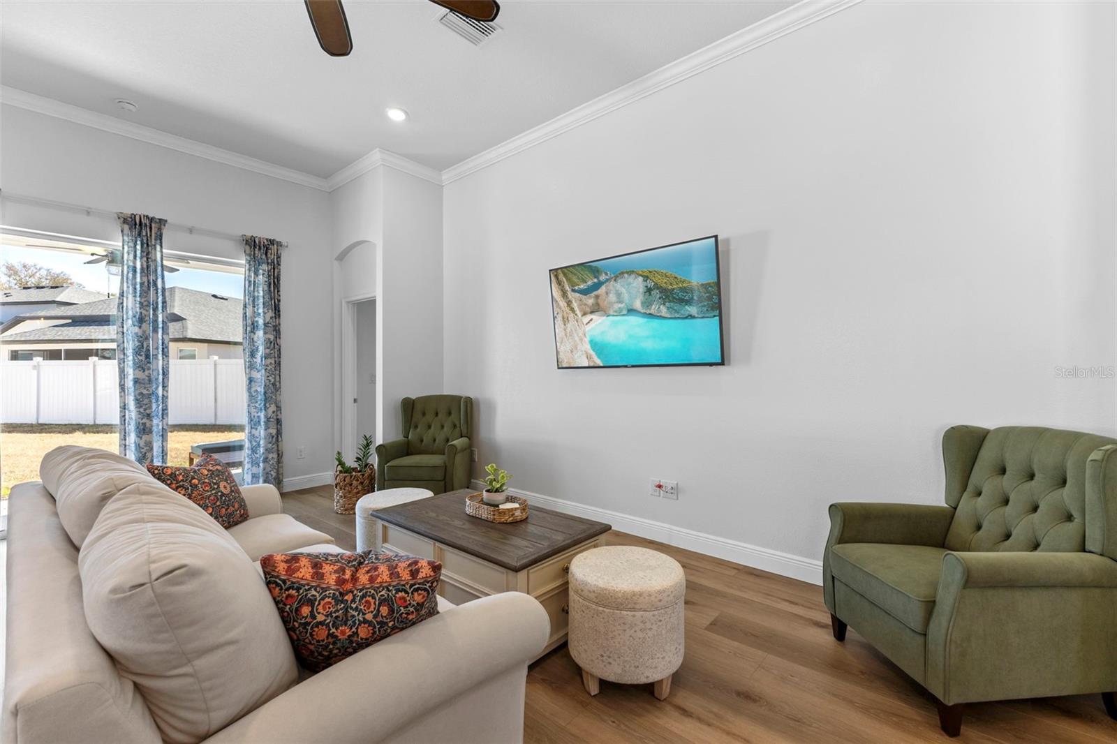 EMERALD ACRES - Residential