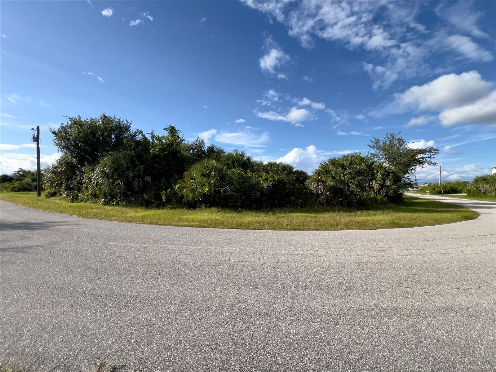 PORT CHARLOTTE SEC 87 - Land