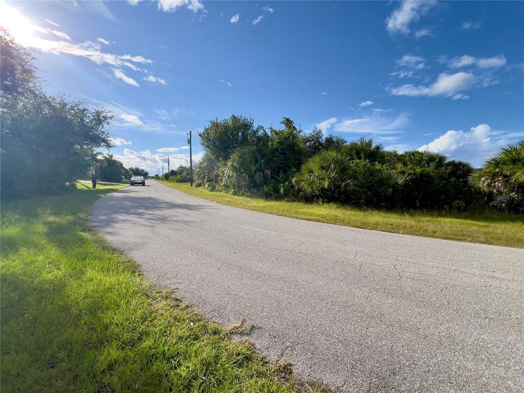 Photo of 14435 Fort Worth Circle, Port Charlotte, FL 33981 (MLS # S5136430)