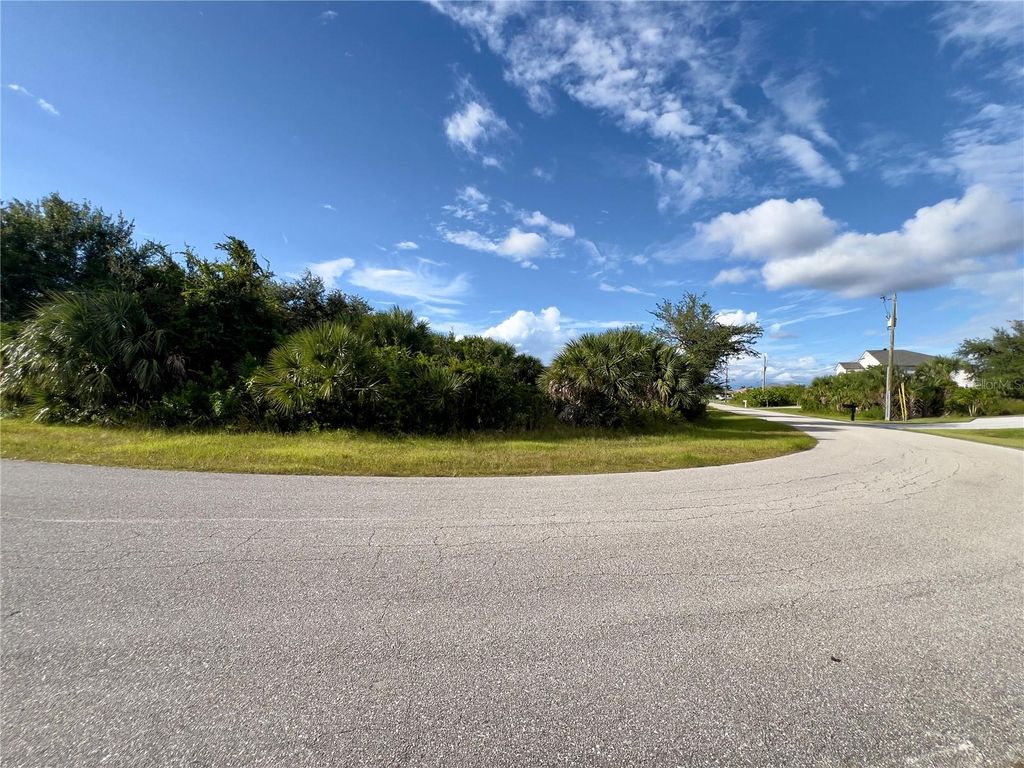 Photo of 14435 Fort Worth Circle, Port Charlotte, FL 33981 (MLS # S5136430)