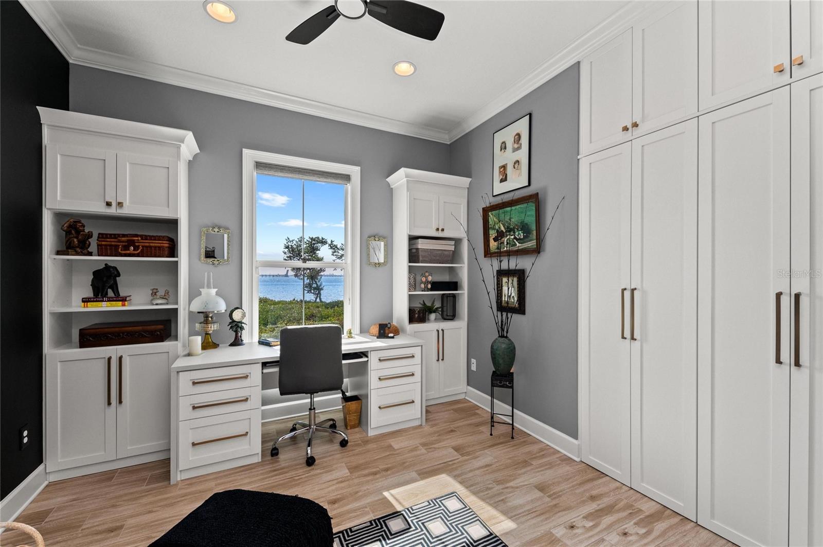 HARBOUR ISLE - EDGEWATER WALK II - Residential