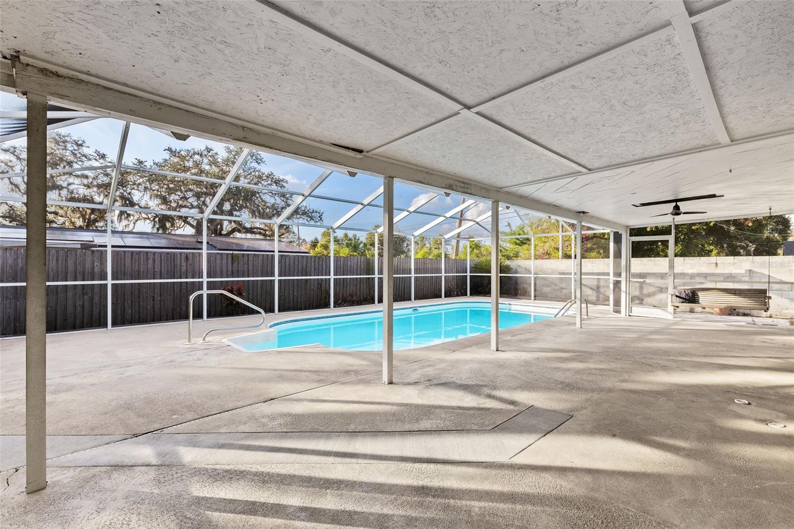 BRANDON PARK - Residential