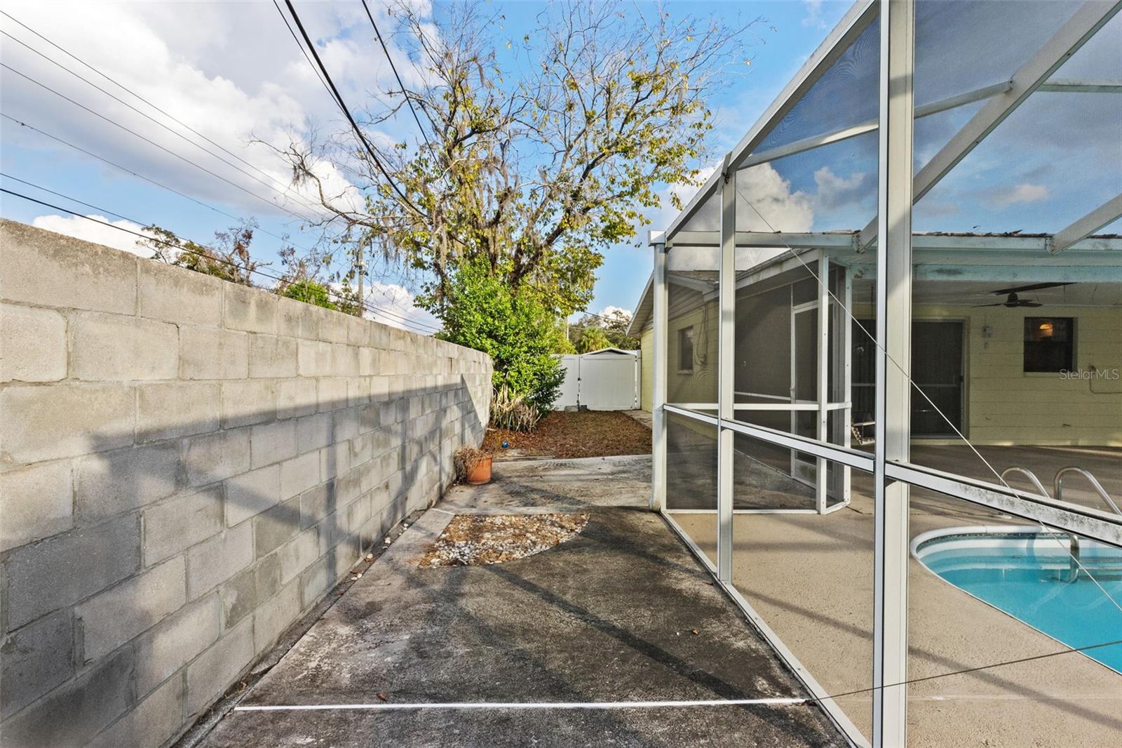 BRANDON PARK - Residential