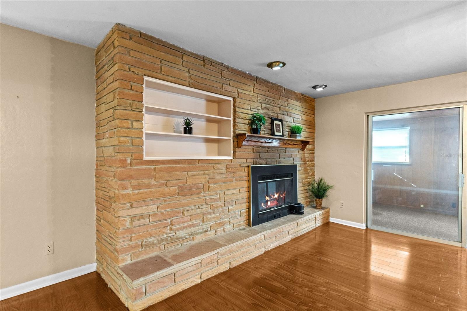 BRANDON PARK - Residential