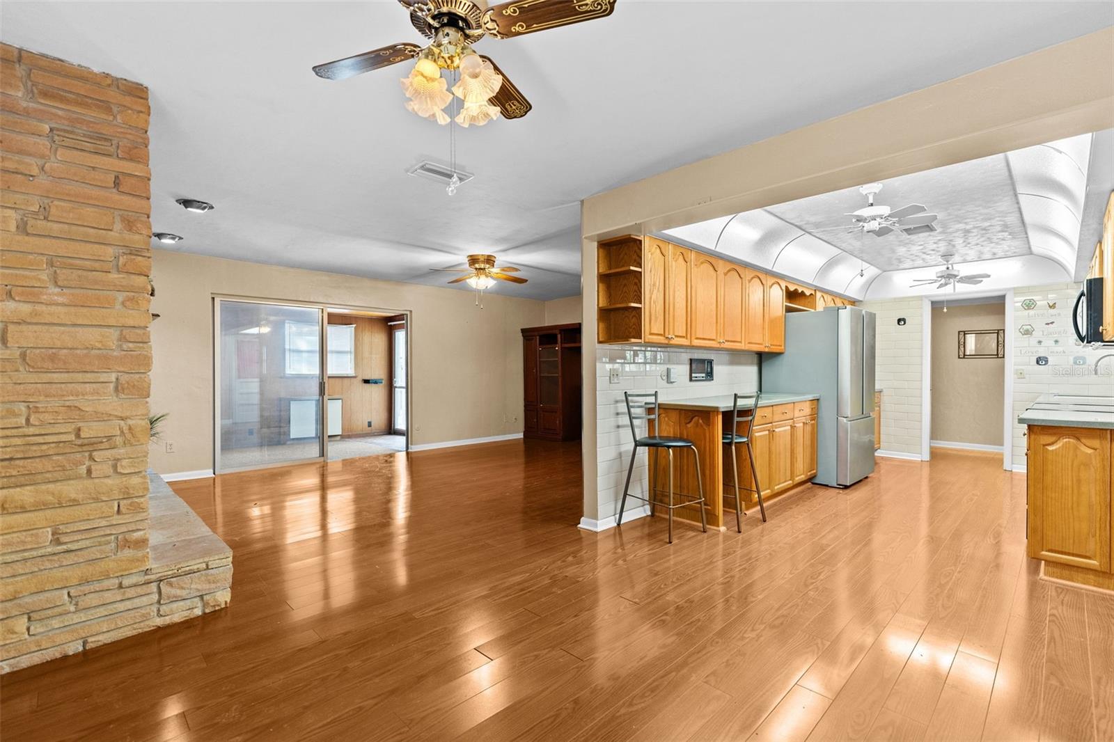 BRANDON PARK - Residential