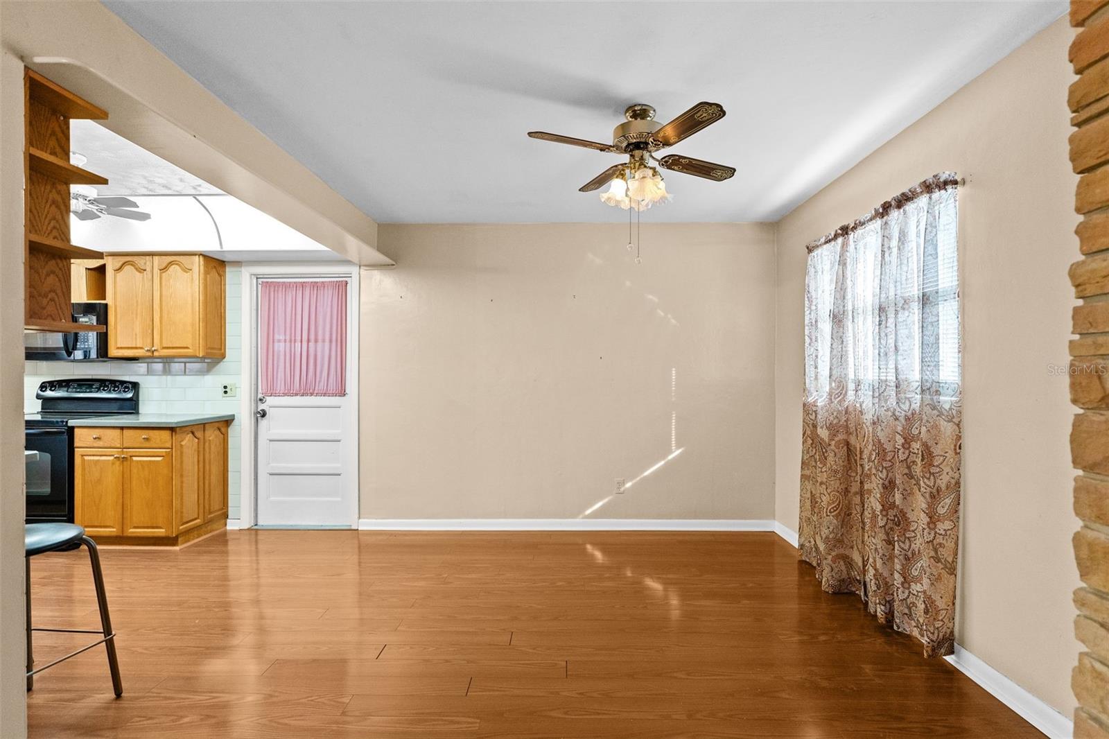 BRANDON PARK - Residential