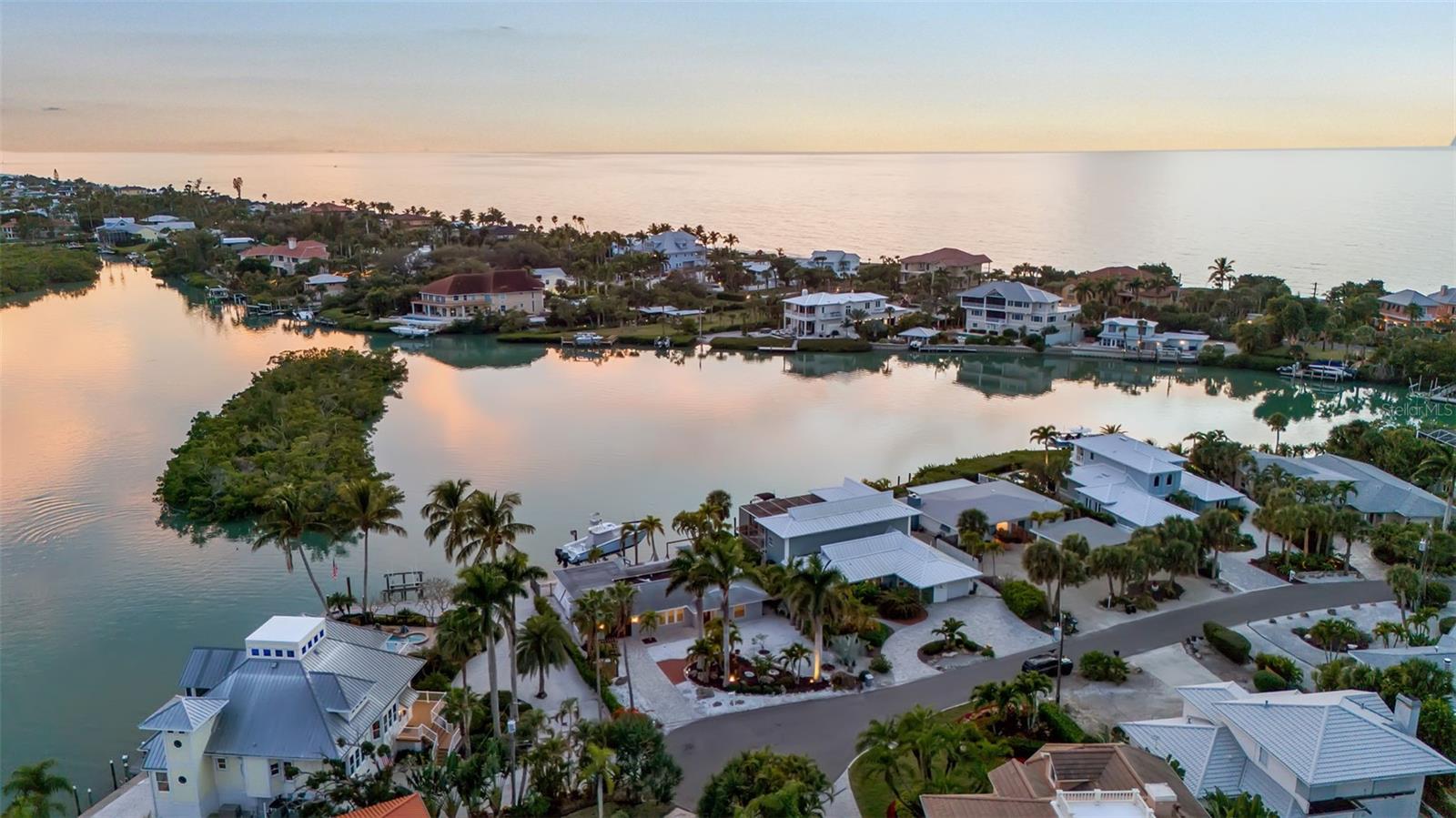 CASEY KEY - Residential