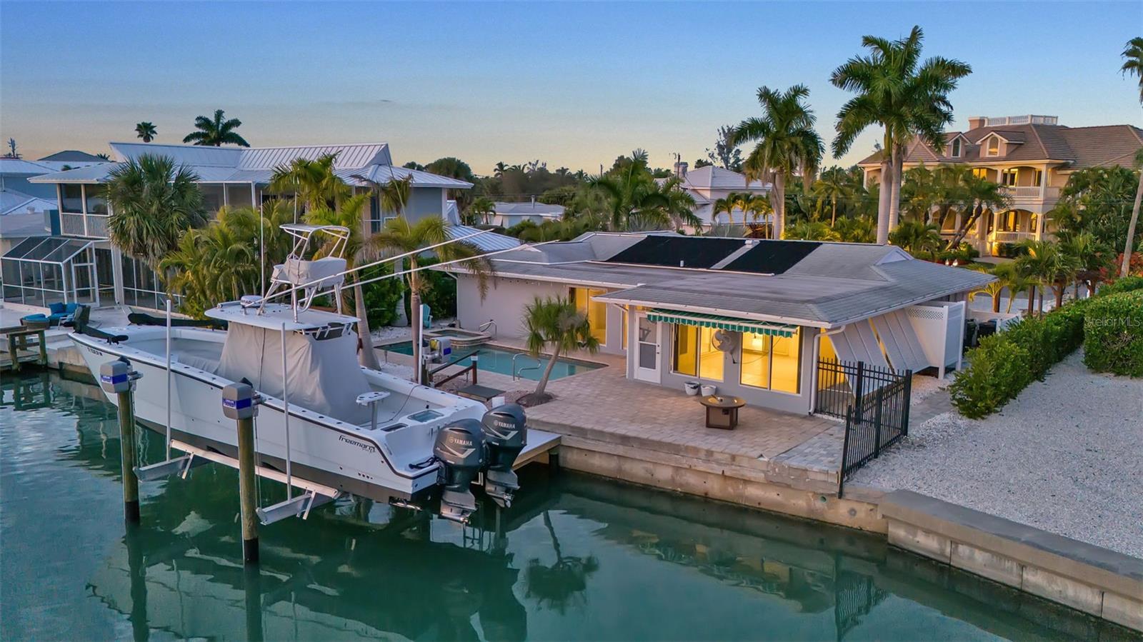 922 CASEY COVE DRIVE