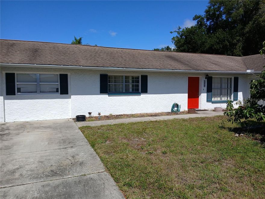 Lovely 3BR/1BA home (part of a Duplex) on peaceful corner lot with private carport and shared/common driveway. Spacious living/dining area with large bedrooms, plenty of closet and storage space throughout and nice-sized galley kitchen with front load Washer/Dryer (AS IS) for tenant's convenience.  Conveniently located minutes away from downtown New Port Richey and tranquil Jasmin Park (riverside).  Don't miss it... Call now to schedule your appointment and make it your own.
