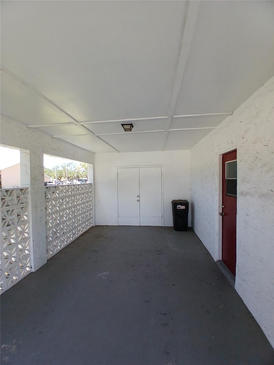 VERDES GARDENS - Residential Lease