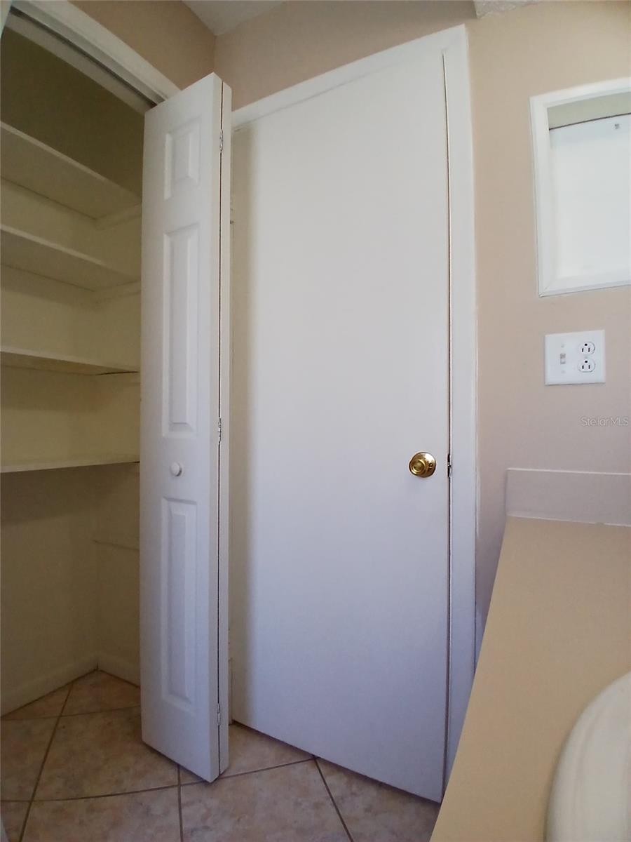 VERDES GARDENS - Residential Lease