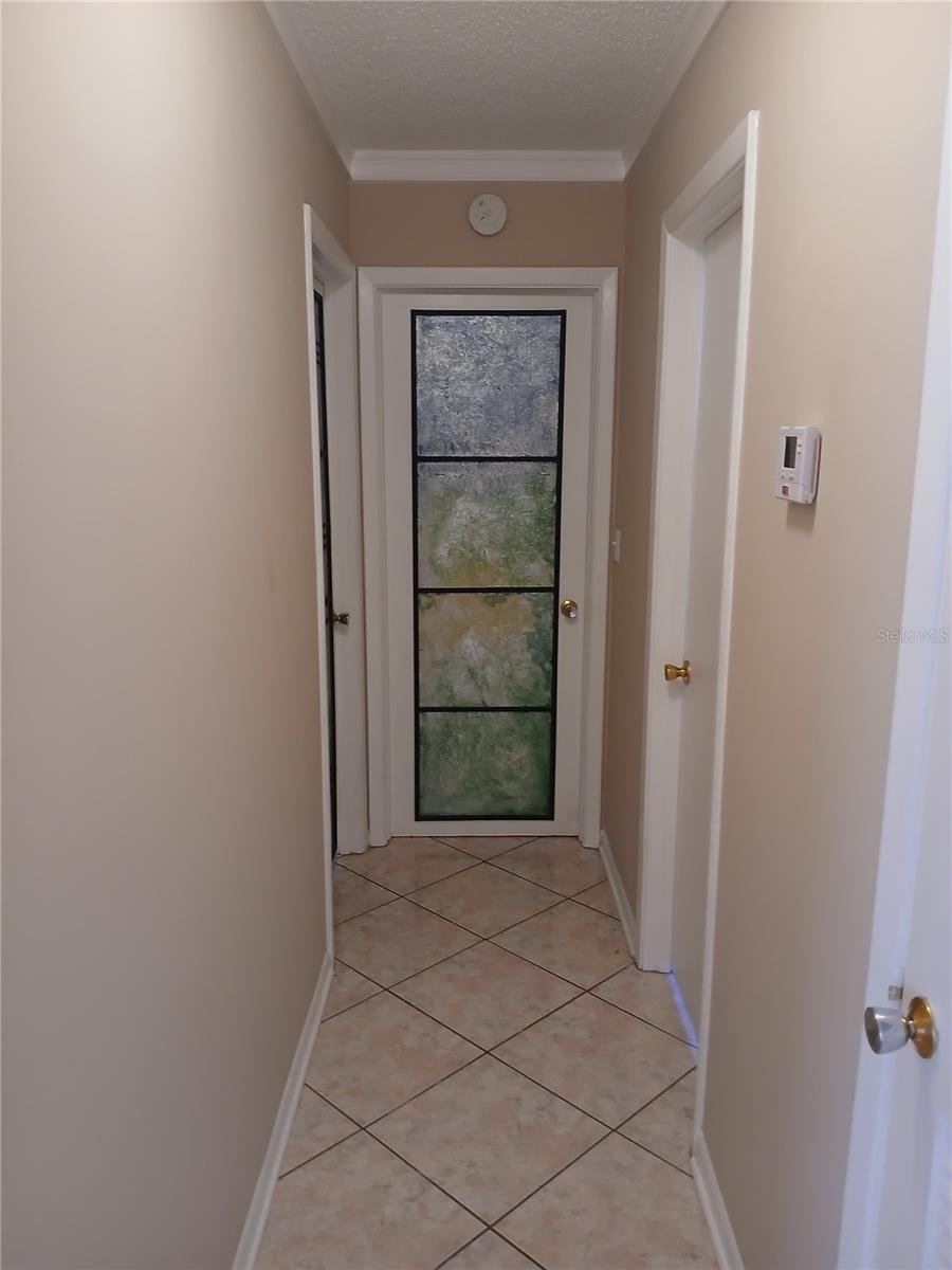 VERDES GARDENS - Residential Lease