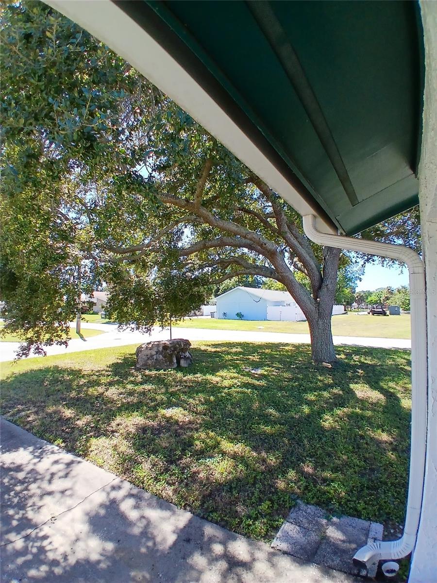 VERDES GARDENS - Residential Lease