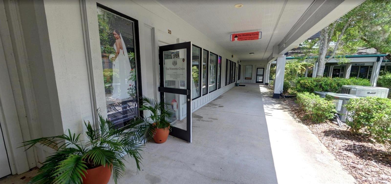 Prime 1,699 SF retail suite available in the highly walkable Thornebrook Village in northwest Gainesville. Currently leased to a wedding dress sales and reupholstery boutique on a two-year gross lease, the property offers an immediate income opportunity with full occupancy. MU2 mixed-use zoning allows for a variety of retail and service uses. Surrounded by exceptional foot traffic and an upscale customer base, Thornebrook Village is home to restaurants, Daytime shopping, clothing retailers, chocolatiers, flower shops, bagel cafes, and more—all steps away from The Fresh Market, Publix, and other northwest Gainesville staples.
