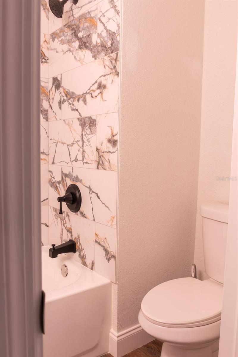 SPITLER PARK UNIT 1 - Residential Lease