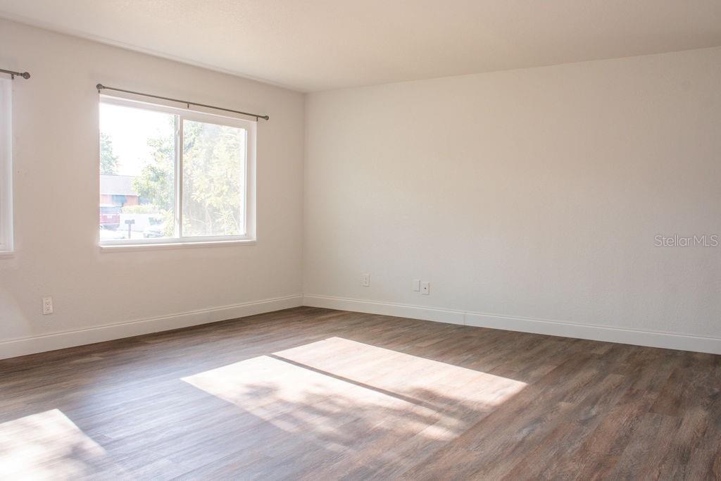 SPITLER PARK UNIT 1 - Residential Lease