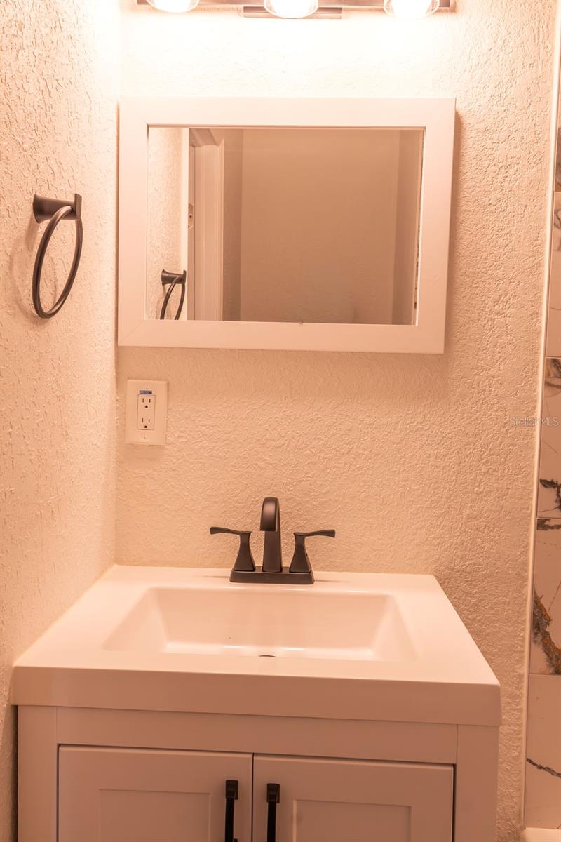 SPITLER PARK UNIT 1 - Residential Lease