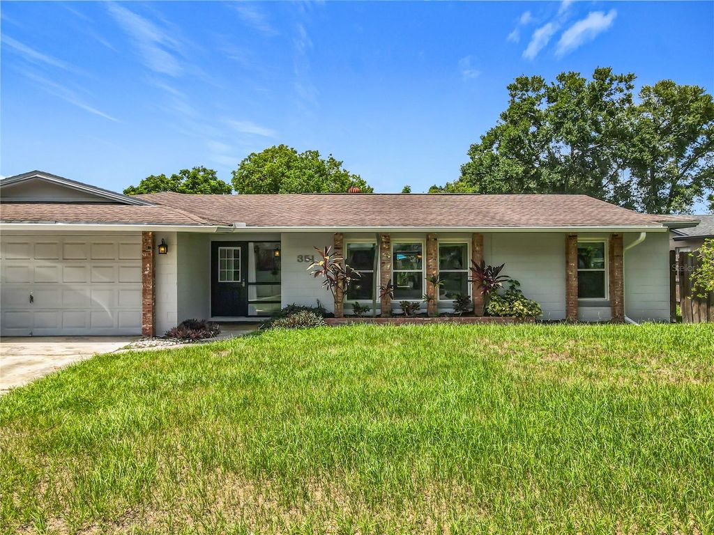 Photo of 351 Lilac Road, Casselberry, FL 32707 (MLS # O6334056)