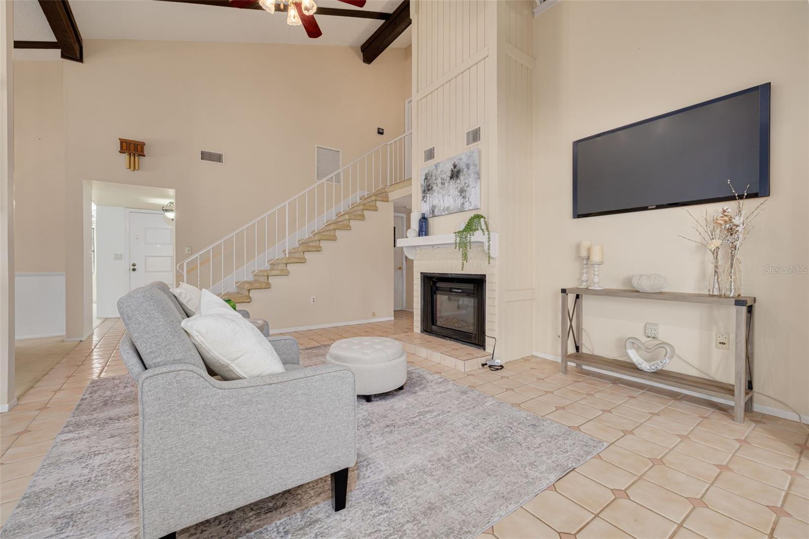 RAINTREE VILLAGE CONDO - Residential