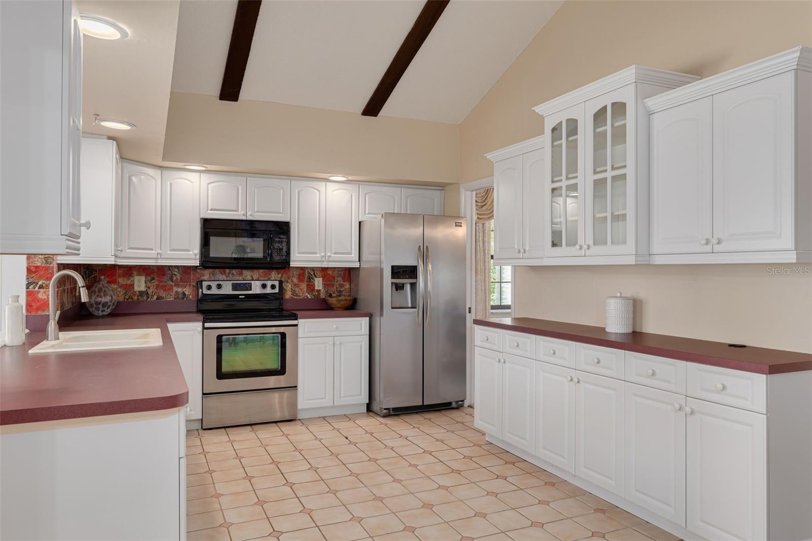 RAINTREE VILLAGE CONDO - Residential