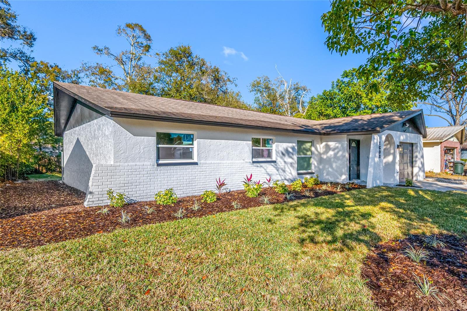 PIPERS GLEN - Residential