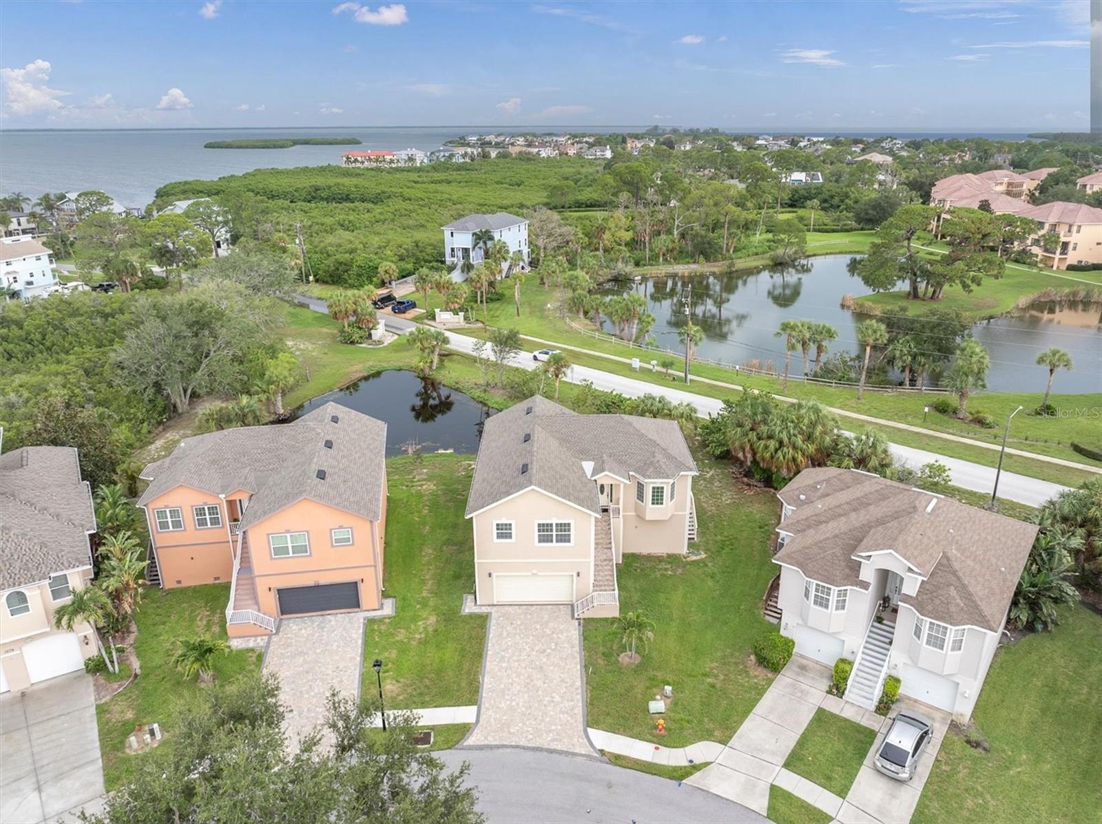 1083 S POINTE ALEXIS DRIVE