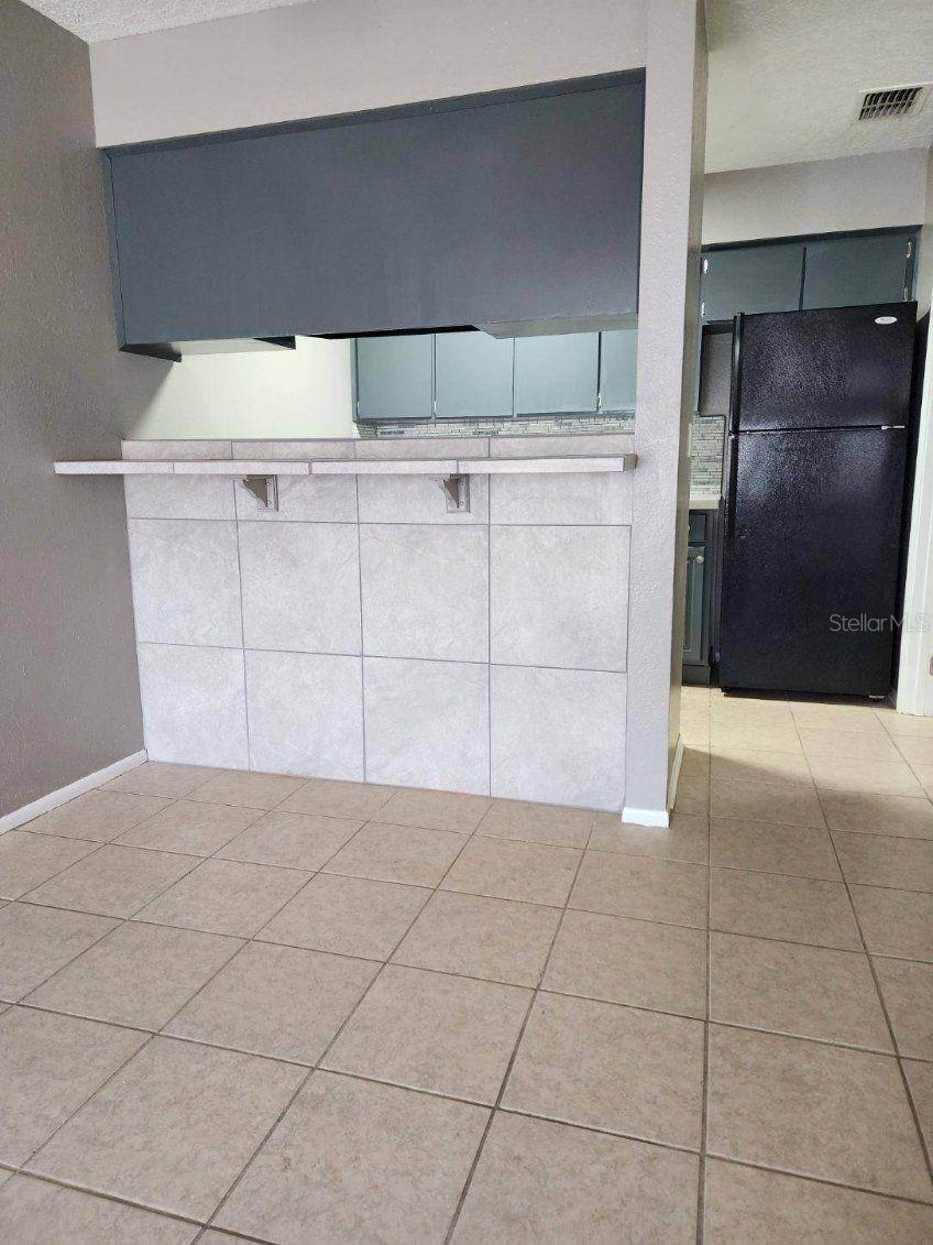 WHISPERING SANDS UN 01 - Residential Income