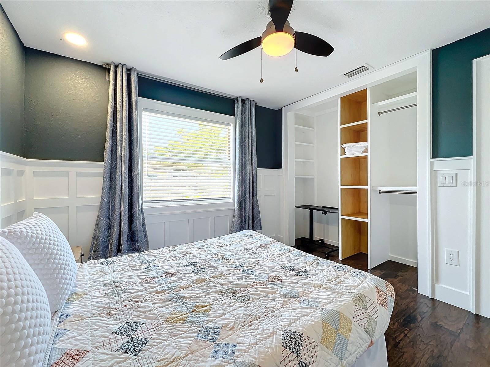 LAKE SARASOTA - Residential