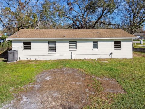 A home in TAMPA